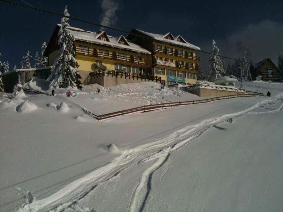 Vila Parang Petroşani Exterior foto